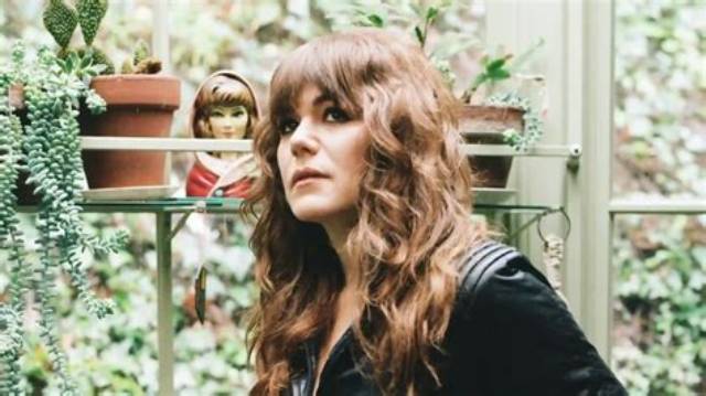 Myra Lewis Biography, Age, Height, Husband, Net Worth, Family